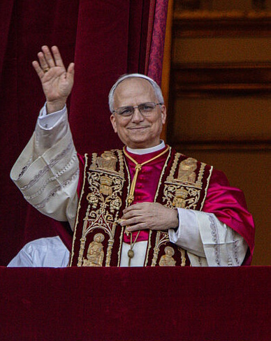 Papst Leo nach seiner Wahl an der Loggia von St. Peter, Foto: Jessica Krämer, © Deutsche Bischofskonferenz