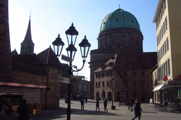Ev. Jakobskirche und kath. Pfarrkirche St. Elisabeth, Nürnberg